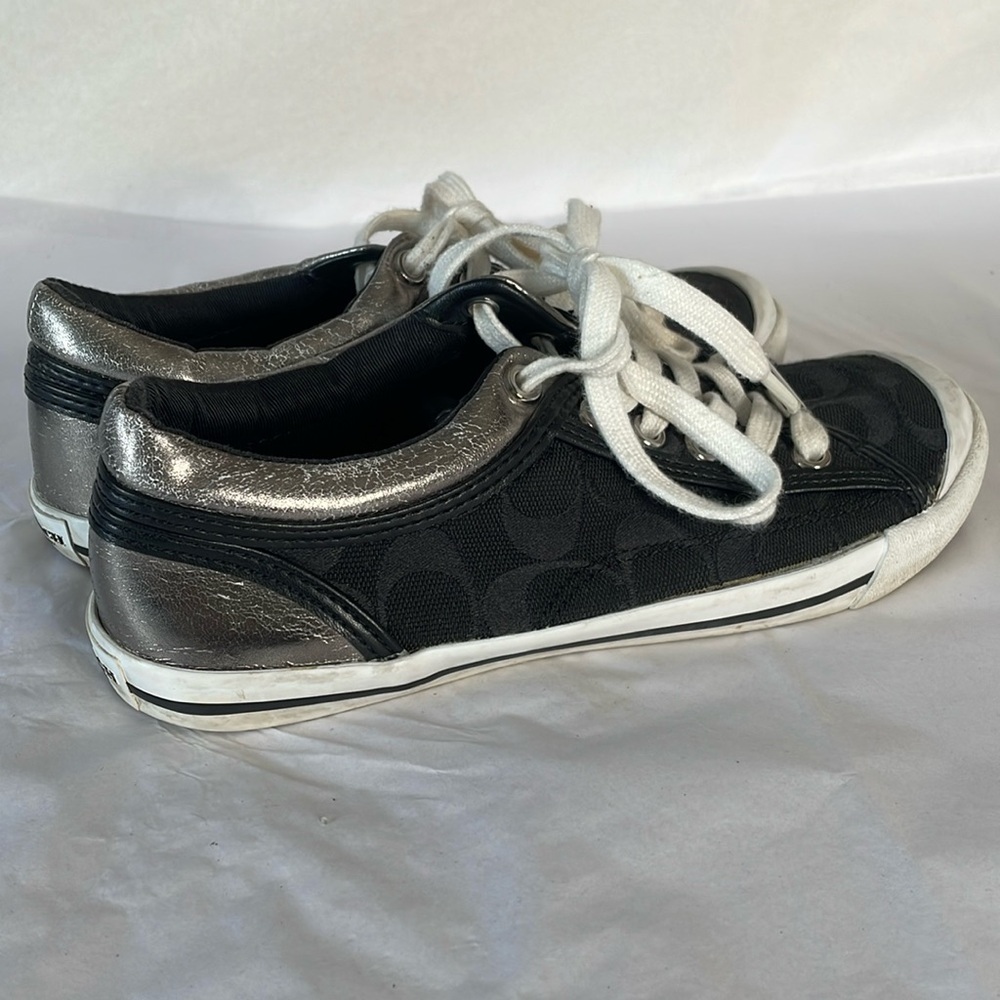 Coach‎ sneakers black and silver size 6 Francesca